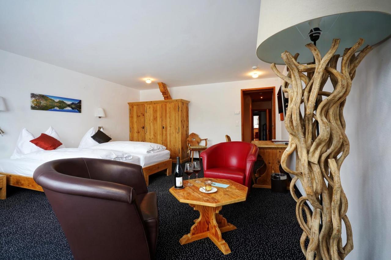 Schweizerhaus Swiss Quality Hotel Maloja Eksteriør bilde