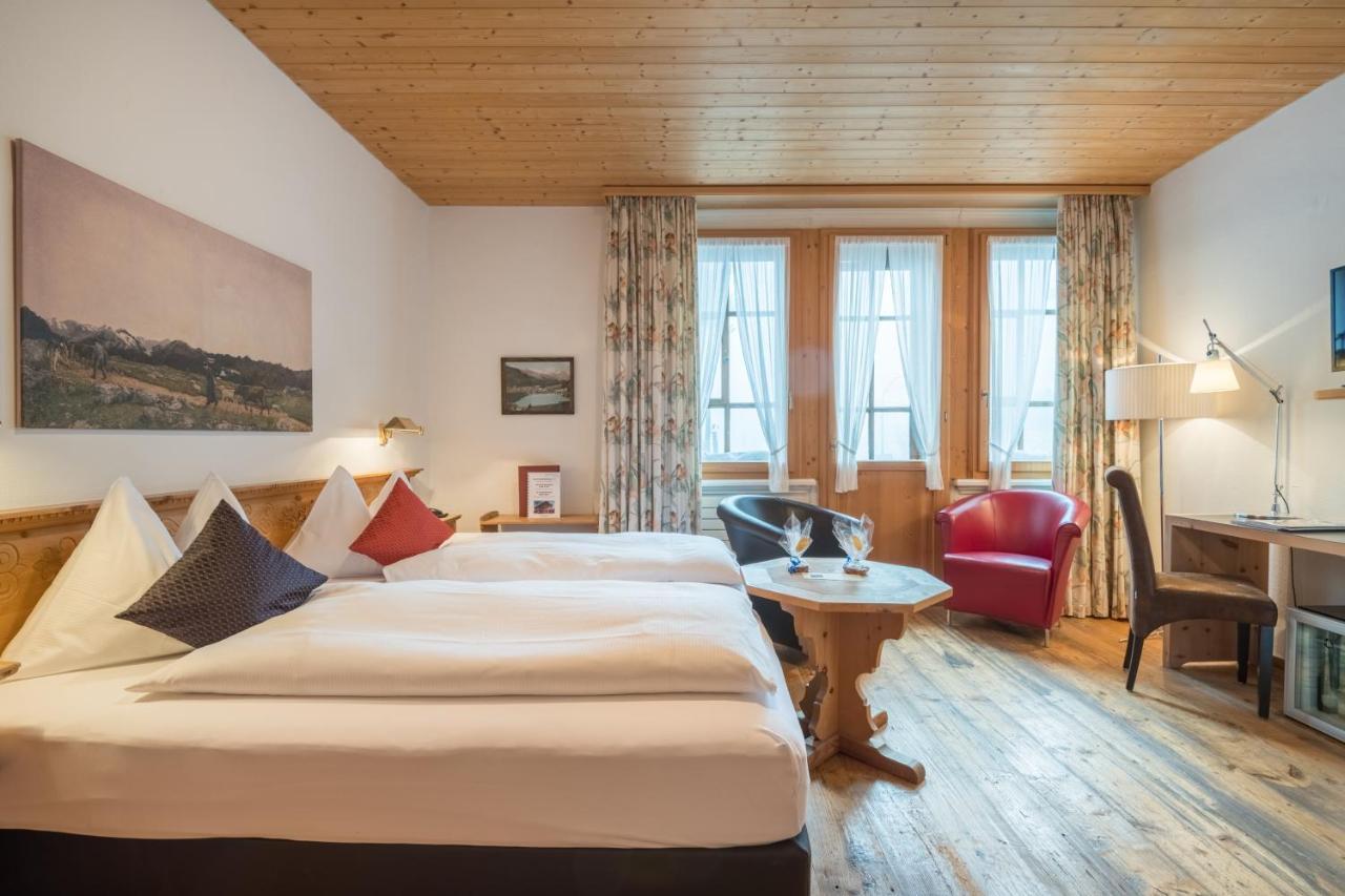 Schweizerhaus Swiss Quality Hotel Maloja Eksteriør bilde
